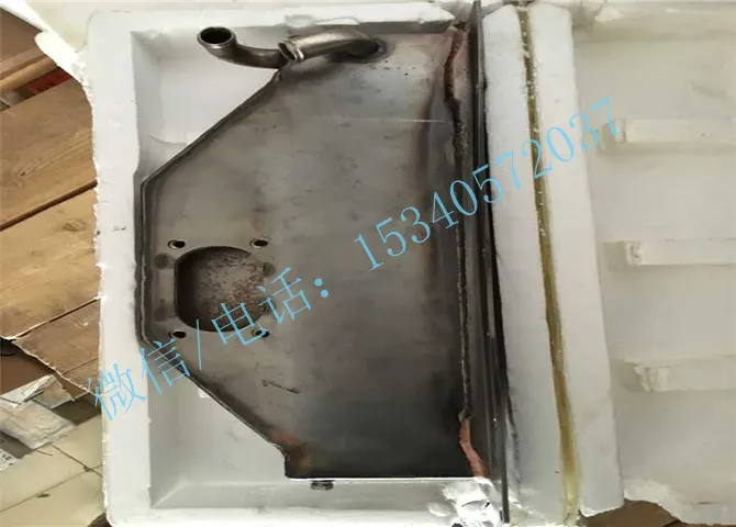 重庆康明斯K38发动机配件4095092中冷器总成原厂配件